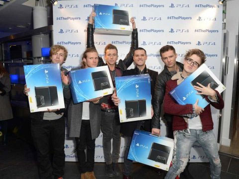 Sony PS4 Sony-PS4