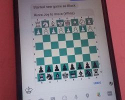How to play chess on FB Messenger