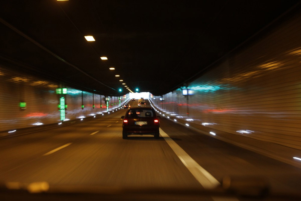 Guidelines For Driving Safely In The Dark