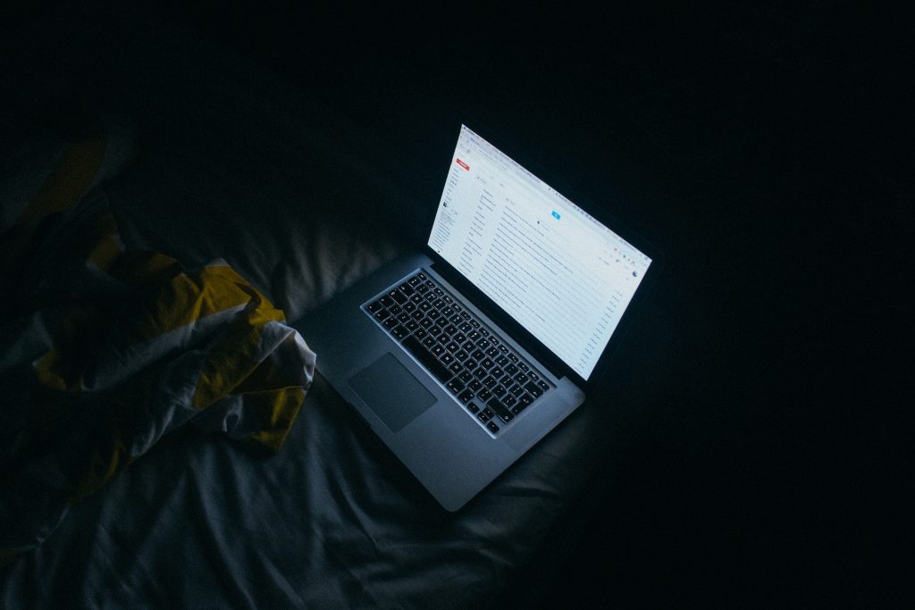 apple 691323 1920 scaled Forward Emails in Gmail