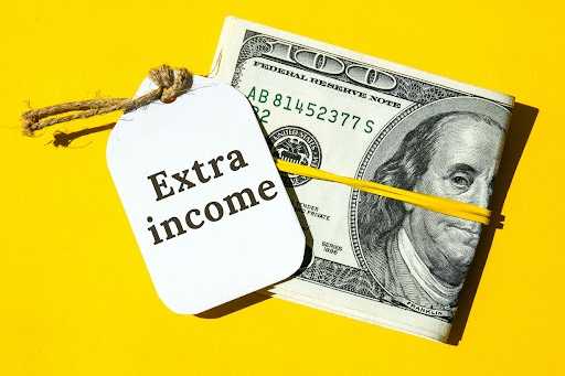 5 Side Hustles To Earn Extra Income This 2024. Photo: Time